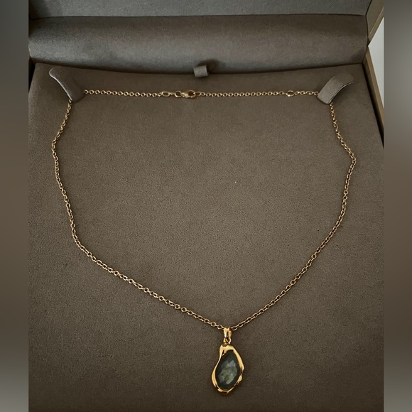 Awe Inspired Jewelry - Awe Inspired Molten Labradorite Gemstone Necklace 14K Gold Vermeil 16–18"